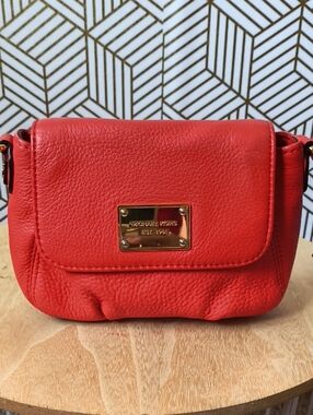 Michael Kors small crossbody bag